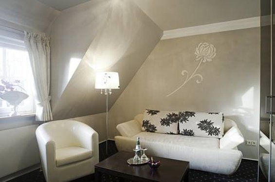 Amethyst Hotel Garni Lueneburg Deutsch Evern Екстериор снимка