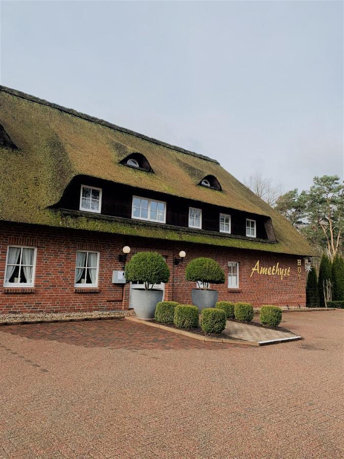 Amethyst Hotel Garni Lueneburg Deutsch Evern Екстериор снимка