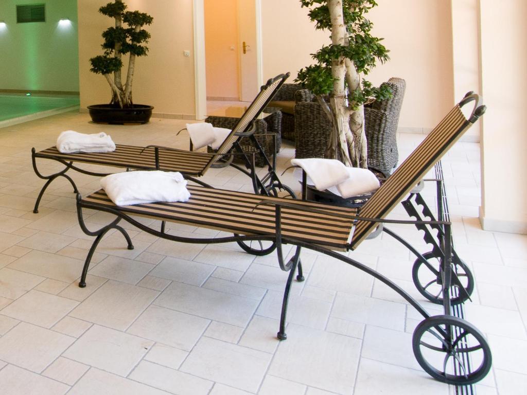 Amethyst Hotel Garni Lueneburg Deutsch Evern Екстериор снимка